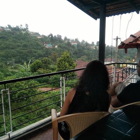 Silent De Coorg Apartment มาดิเครี ภายนอก รูปภาพ