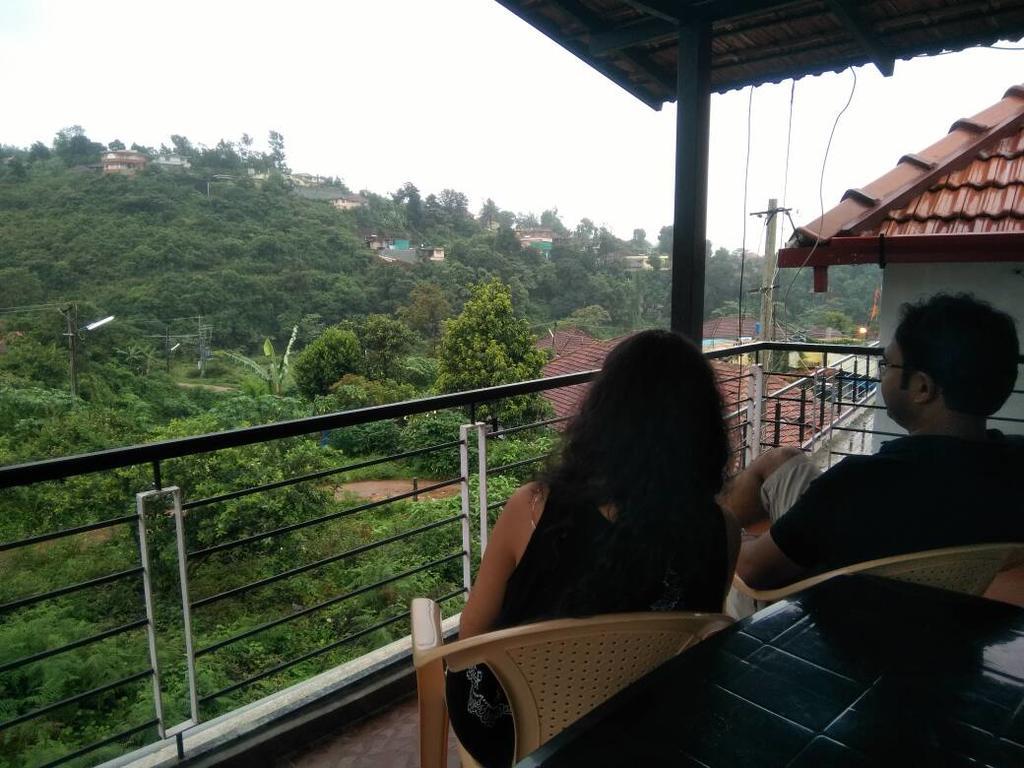 Silent De Coorg Apartment มาดิเครี ภายนอก รูปภาพ